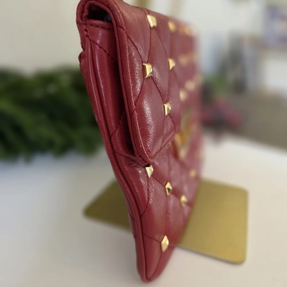 Michael Kors Sloan Quilted Leather Shoulder Bag- Red- Gold Chain Strap- Like New